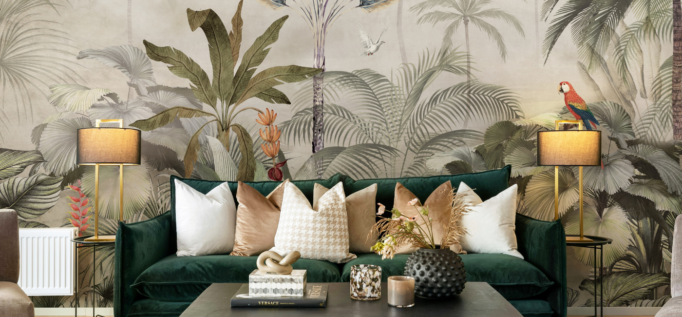 How to Choose Wallpaper for a small room
