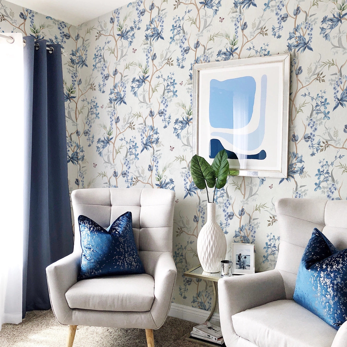 Blue Whisper | Botanical Trailing Floral Wallpaper